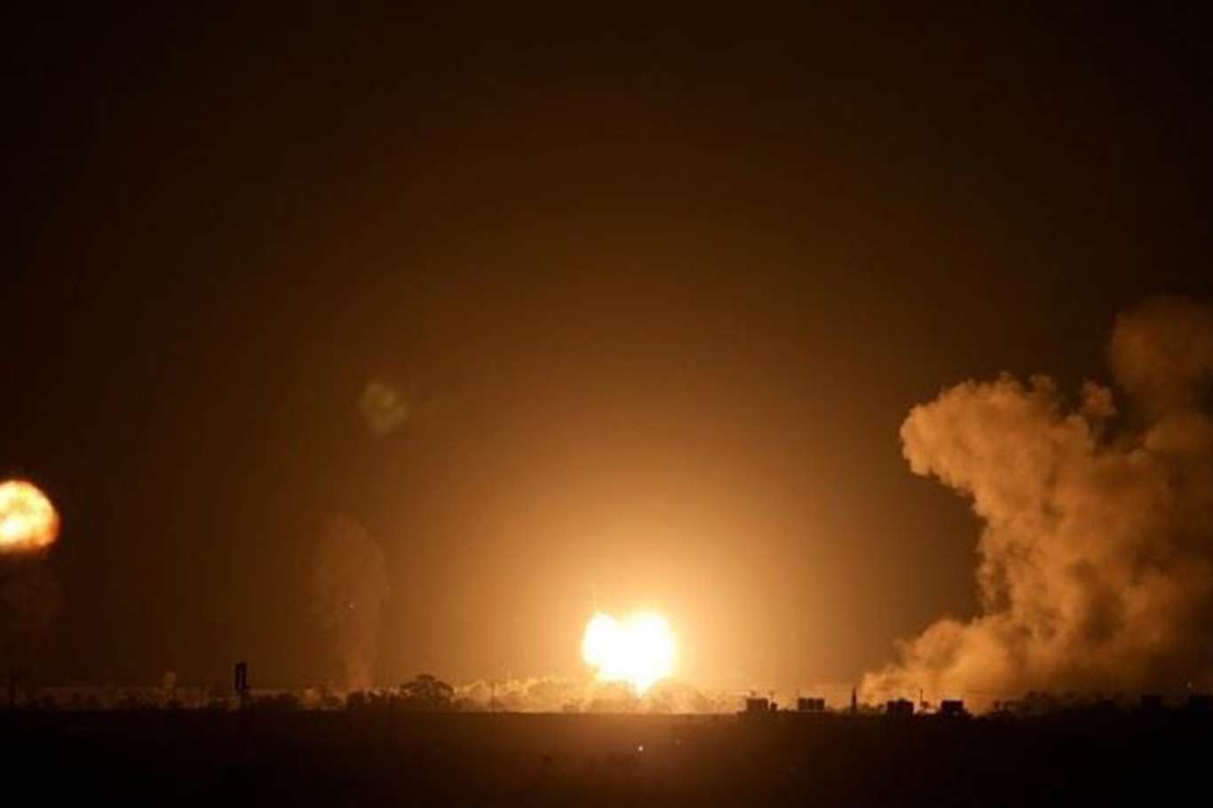 Siyonist işgal rejimi Gazze Şeridi’ni yine bombaladı